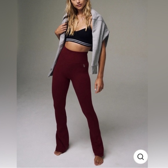 Free People FP Movement Rich Soul Flare Yoga Ribbed Knit Leggings Pants - Picture 3 of 6